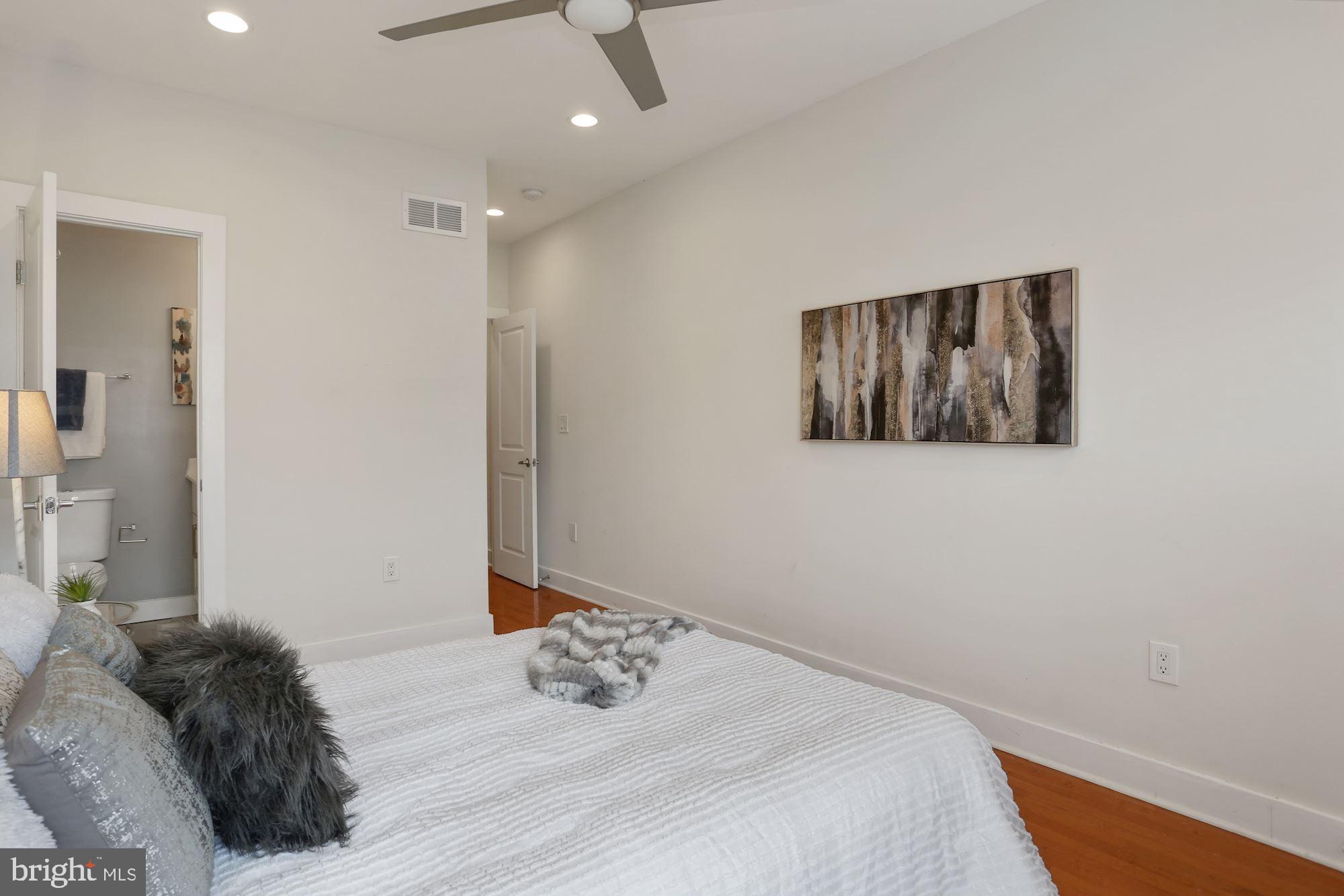 43 Hanover Place Northwest, Unit 1 Washington, DC 20001 - Photo 15 of 23