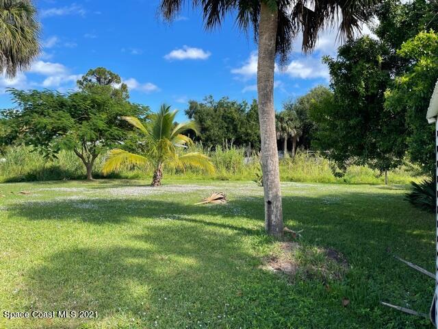 1537 Magnolia Street Northeast Palm Bay, FL 32905 - Photo 10 of 29 a view of a park
