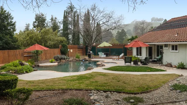 a view of a house with entertaining space