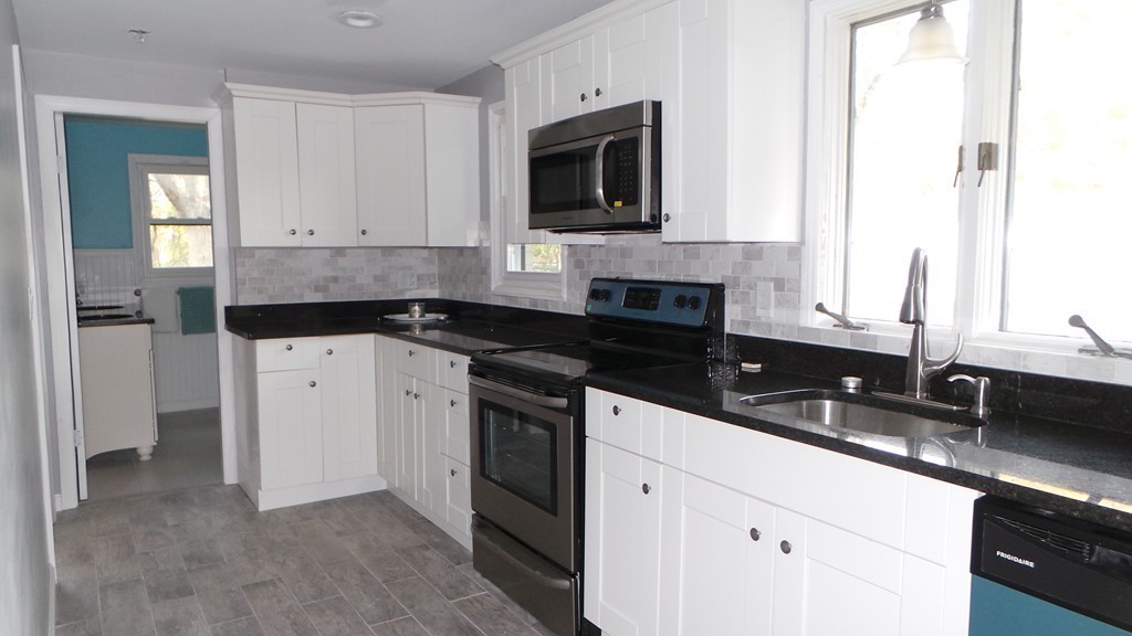 21 Hillsview Street Canton, MA 02021 - Photo 2 of 30 Gallery Image 2