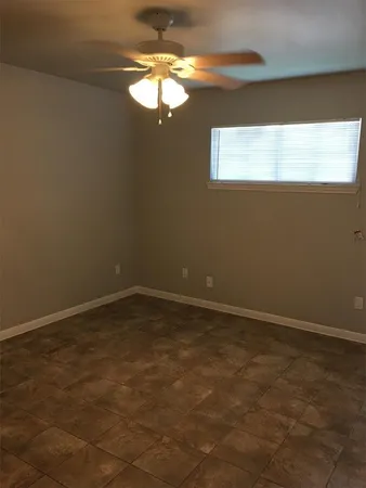 $749 | 2801 Carrolton Street, Unit 5, Houston, TX 77023