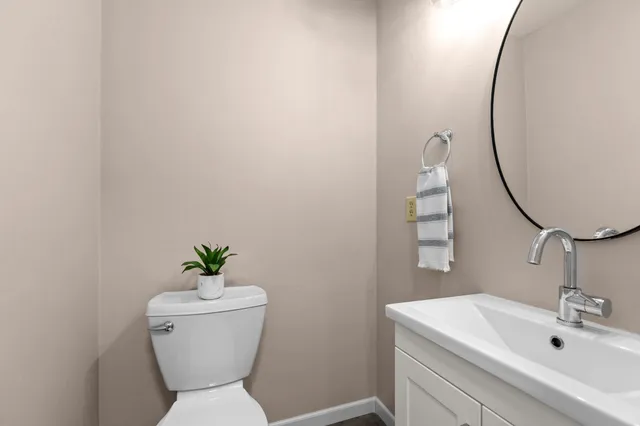 $280,000 | 102 Crab Apple Court, Appleton, WI 54914