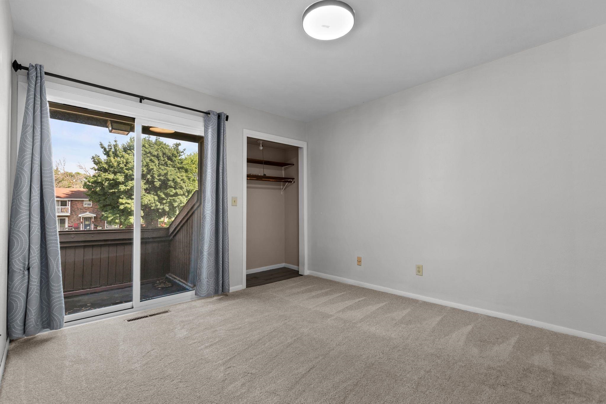 102 Crab Apple Court Appleton, WI 54914 - Photo 25 of 35