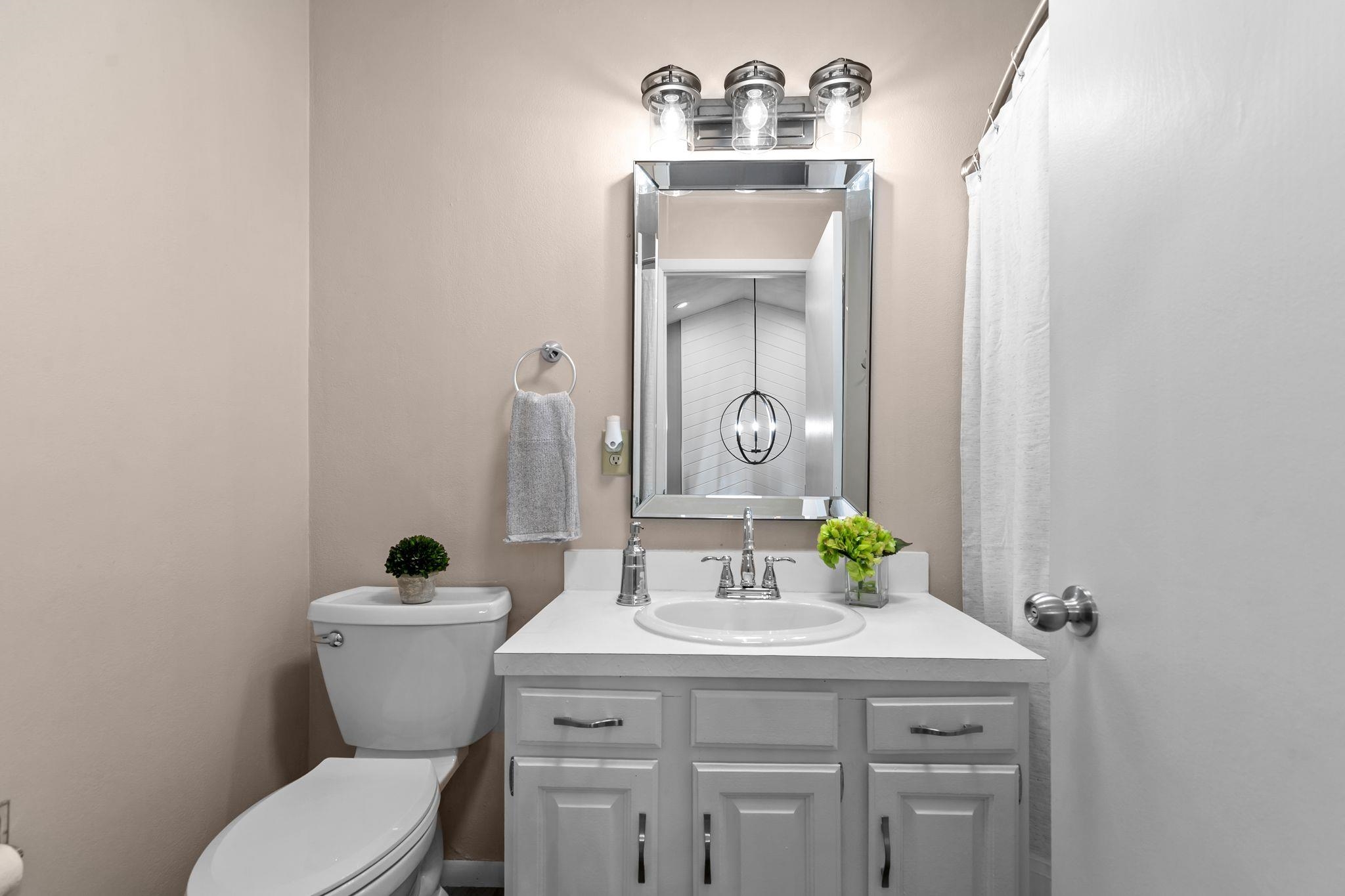 102 Crab Apple Court Appleton, WI 54914 - Photo 28 of 35