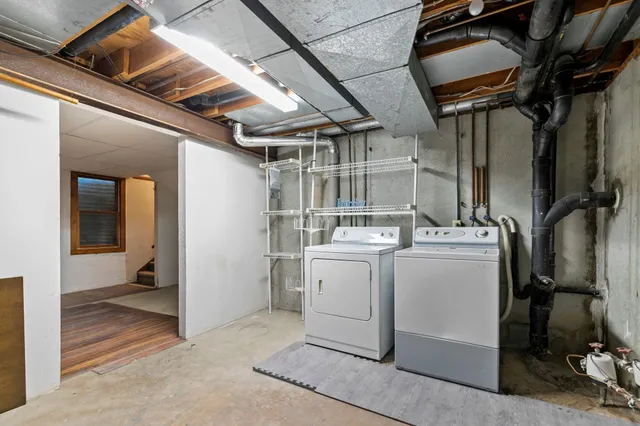 $280,000 | 102 Crab Apple Court, Appleton, WI 54914