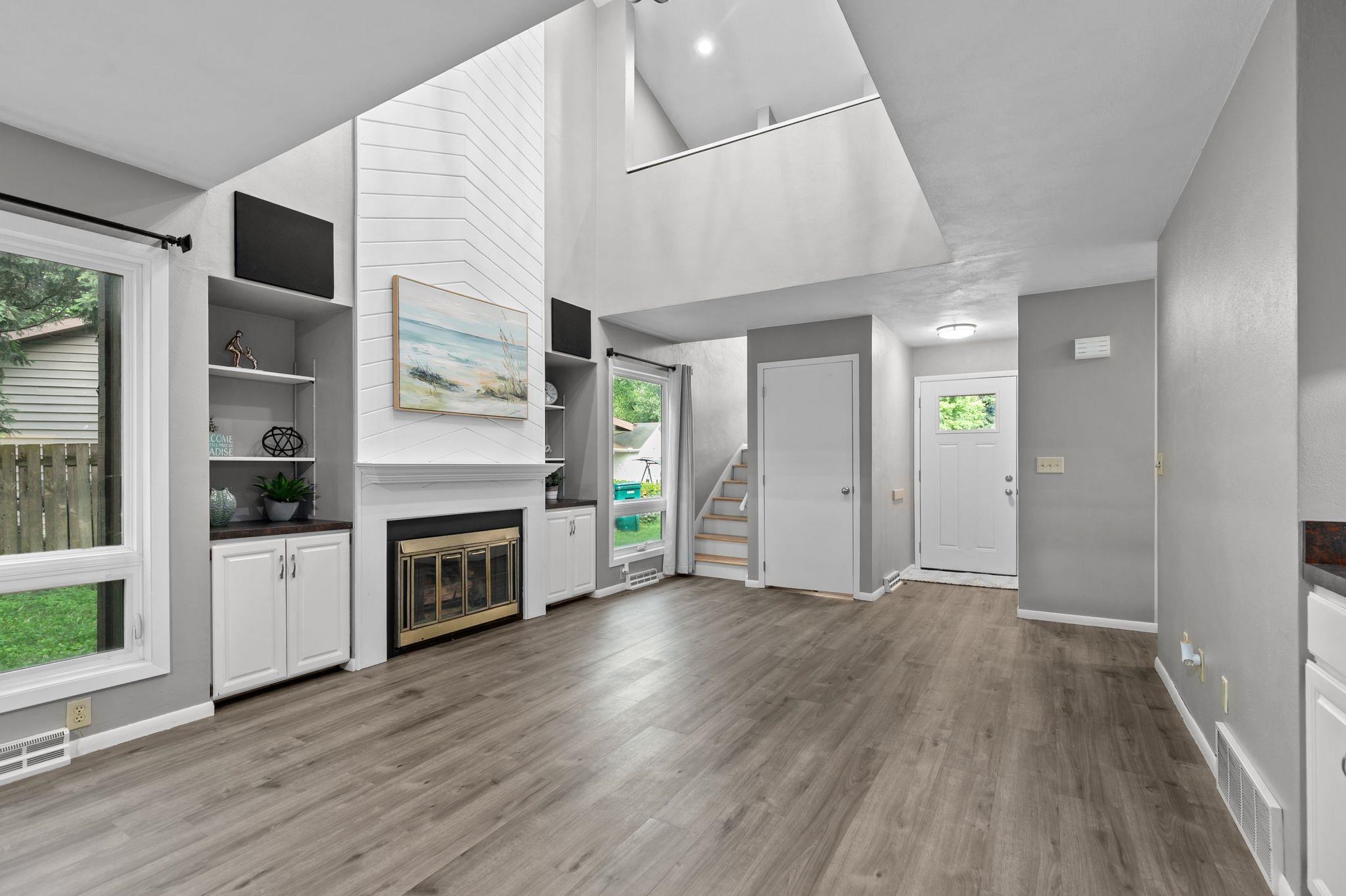 102 Crab Apple Court Appleton, WI 54914 - Photo 10 of 35