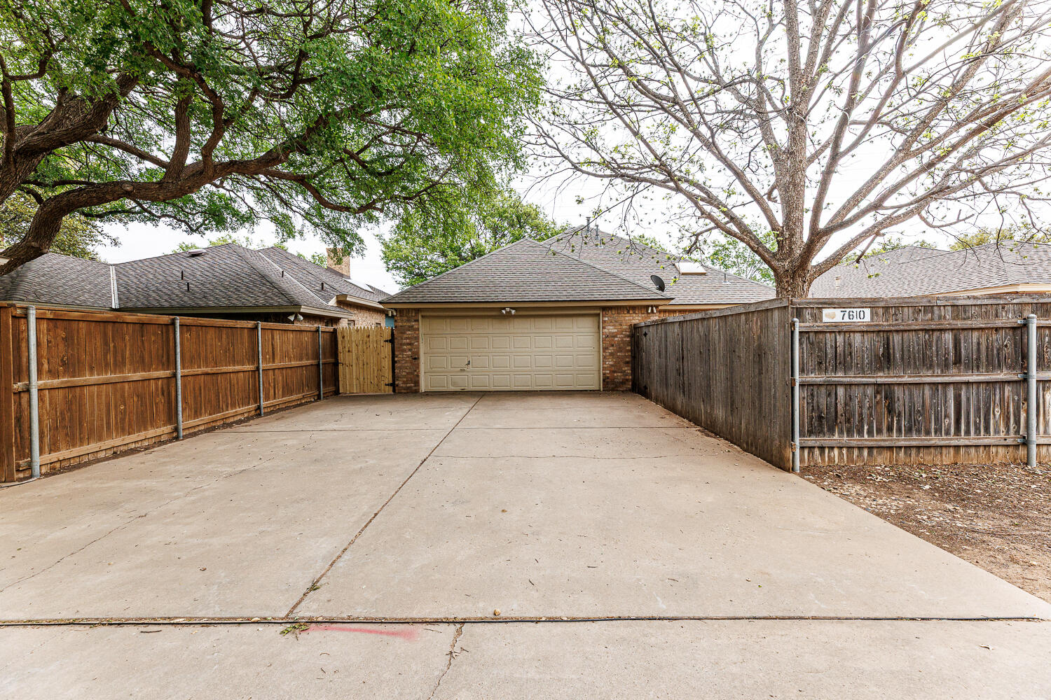 7610 Utica Avenue Lubbock, TX 79424 - Photo 48 of 49 a view of a backyard