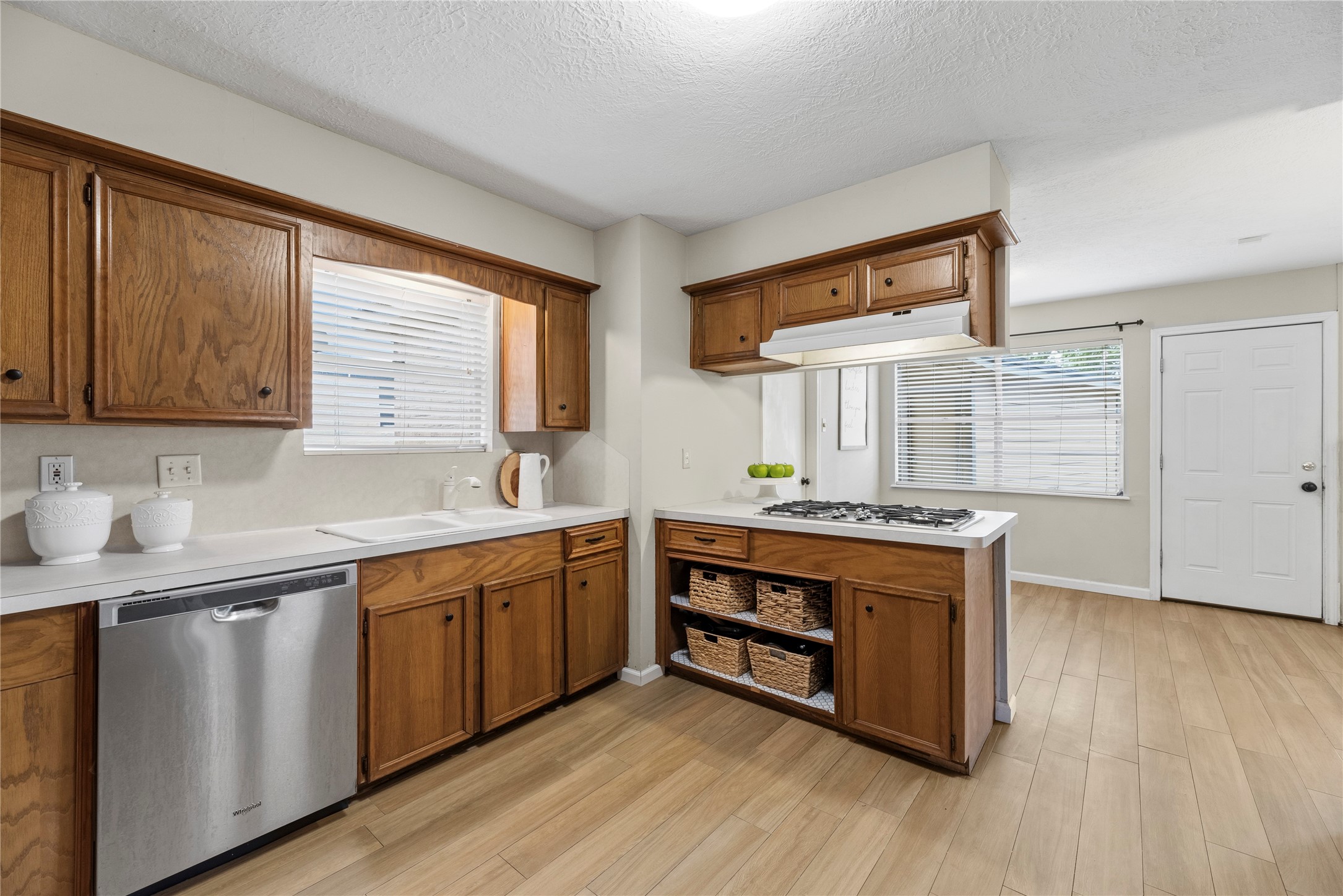 7615 Friars Ct Lane Spring, TX 77379 - Photo 13 of 32