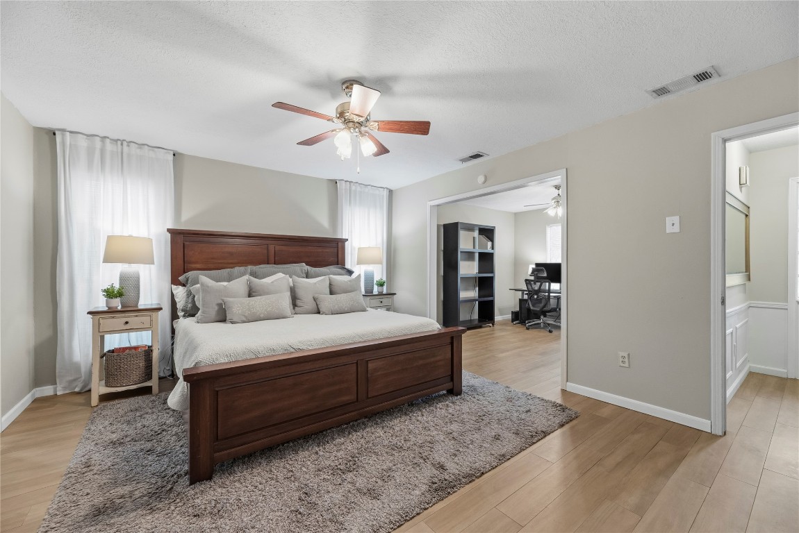 7615 Friars Ct Lane Spring, TX 77379 - Photo 16 of 32