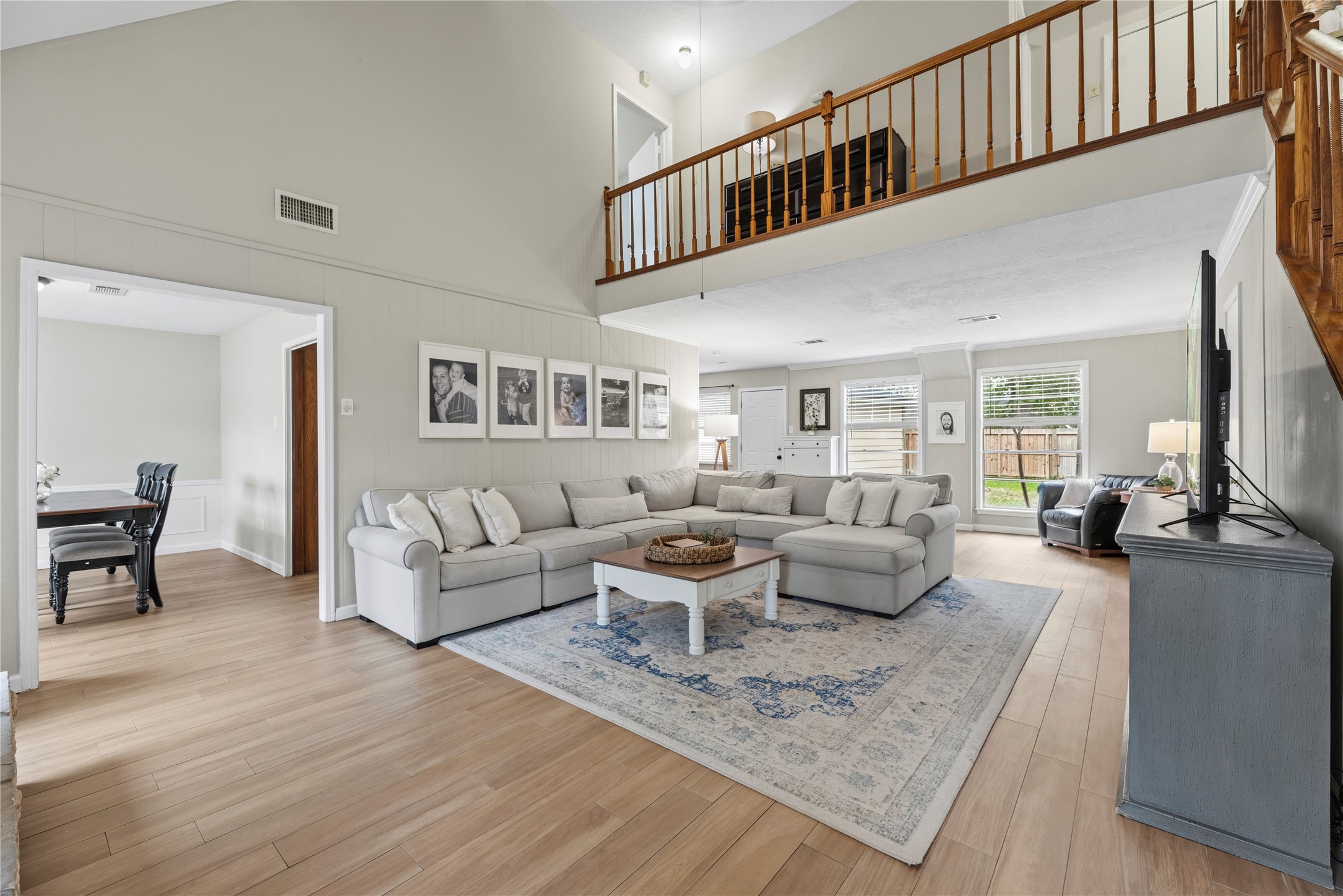 7615 Friars Ct Lane Spring, TX 77379 - Photo 4 of 32