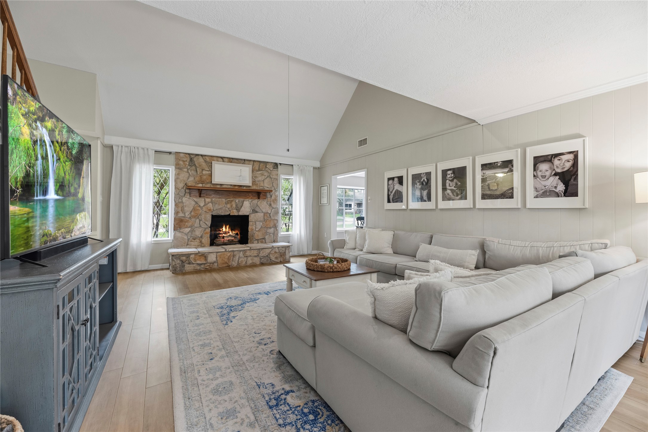 7615 Friars Ct Lane Spring, TX 77379 - Photo 6 of 32