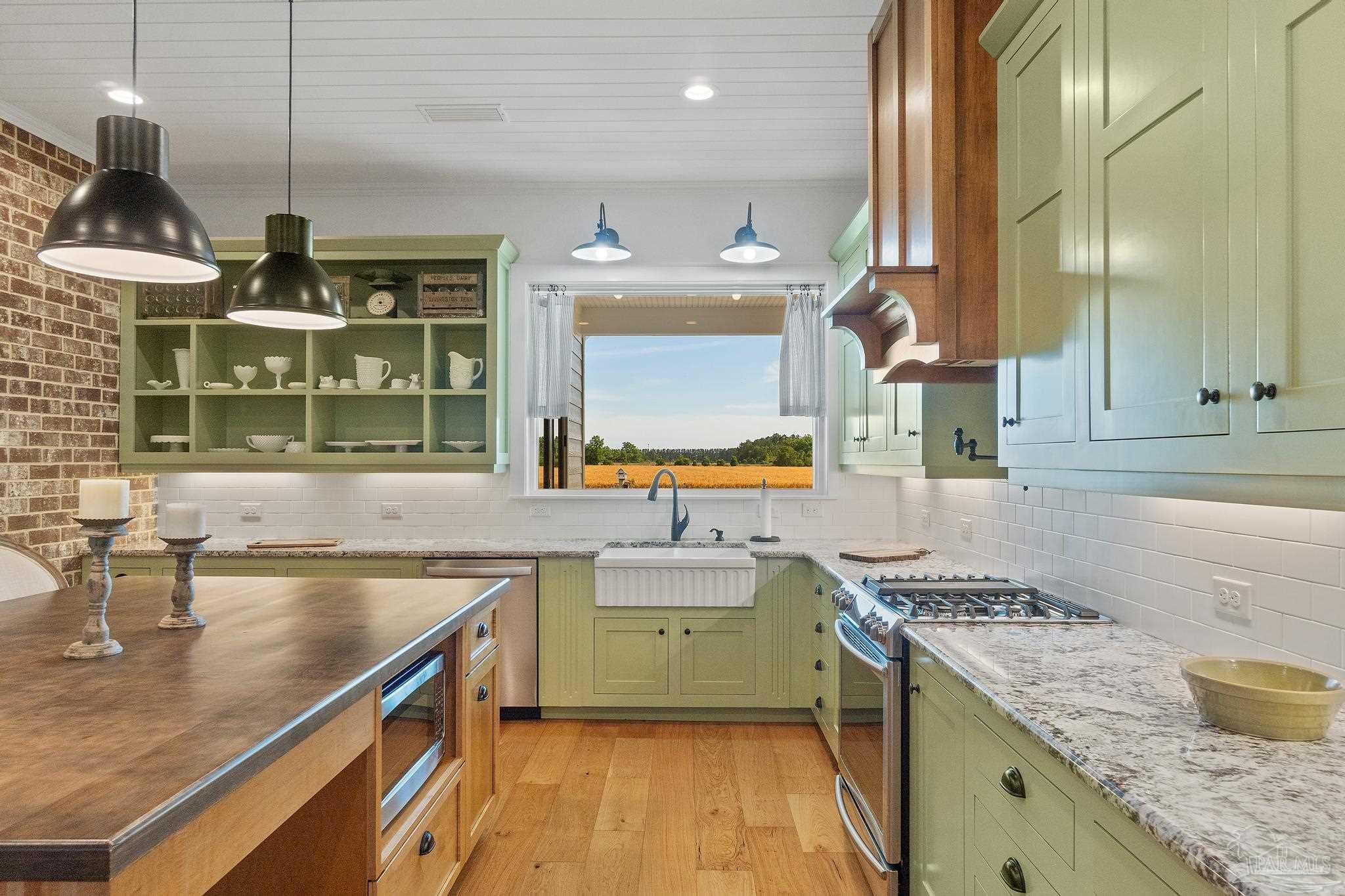 3691 Hanks Road Century, FL 32535 - Photo 12 of 50 Gallery Image 12