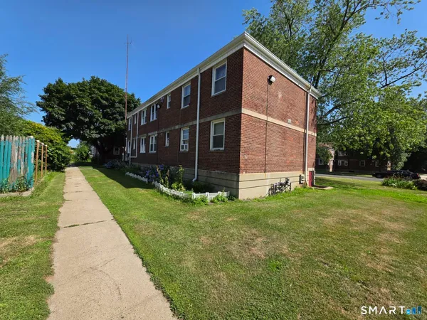 $52,000 | 744 Canaan Road, Unit 23, Bridgeport, CT 06610