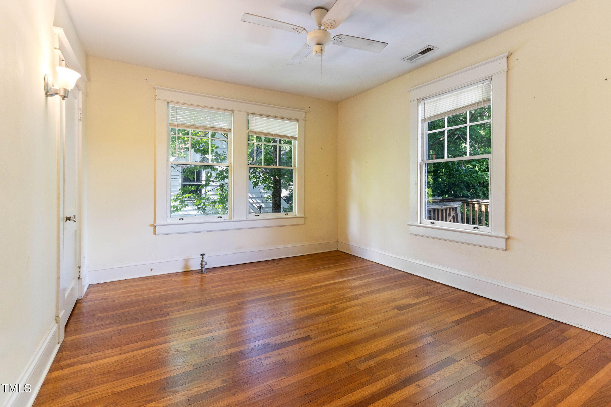 1308 Wake Forest Road Raleigh, NC 27604 - Photo 14 of 27 15-web-or-mls-IMG_5416RE