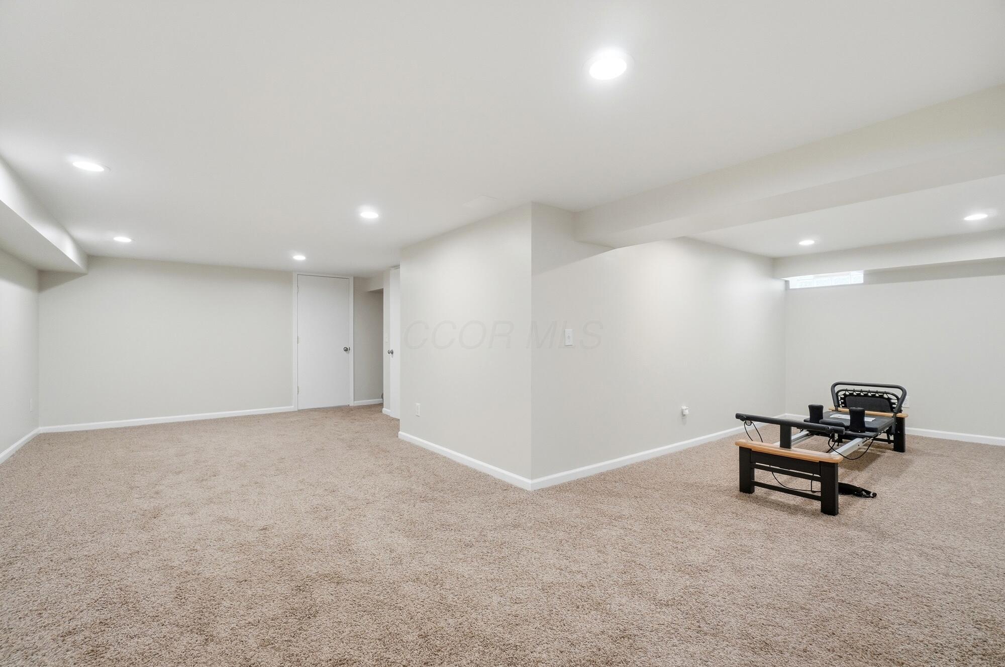 622 East Beaumont Road Columbus, OH 43214 - Photo 40 of 56 Finished LL