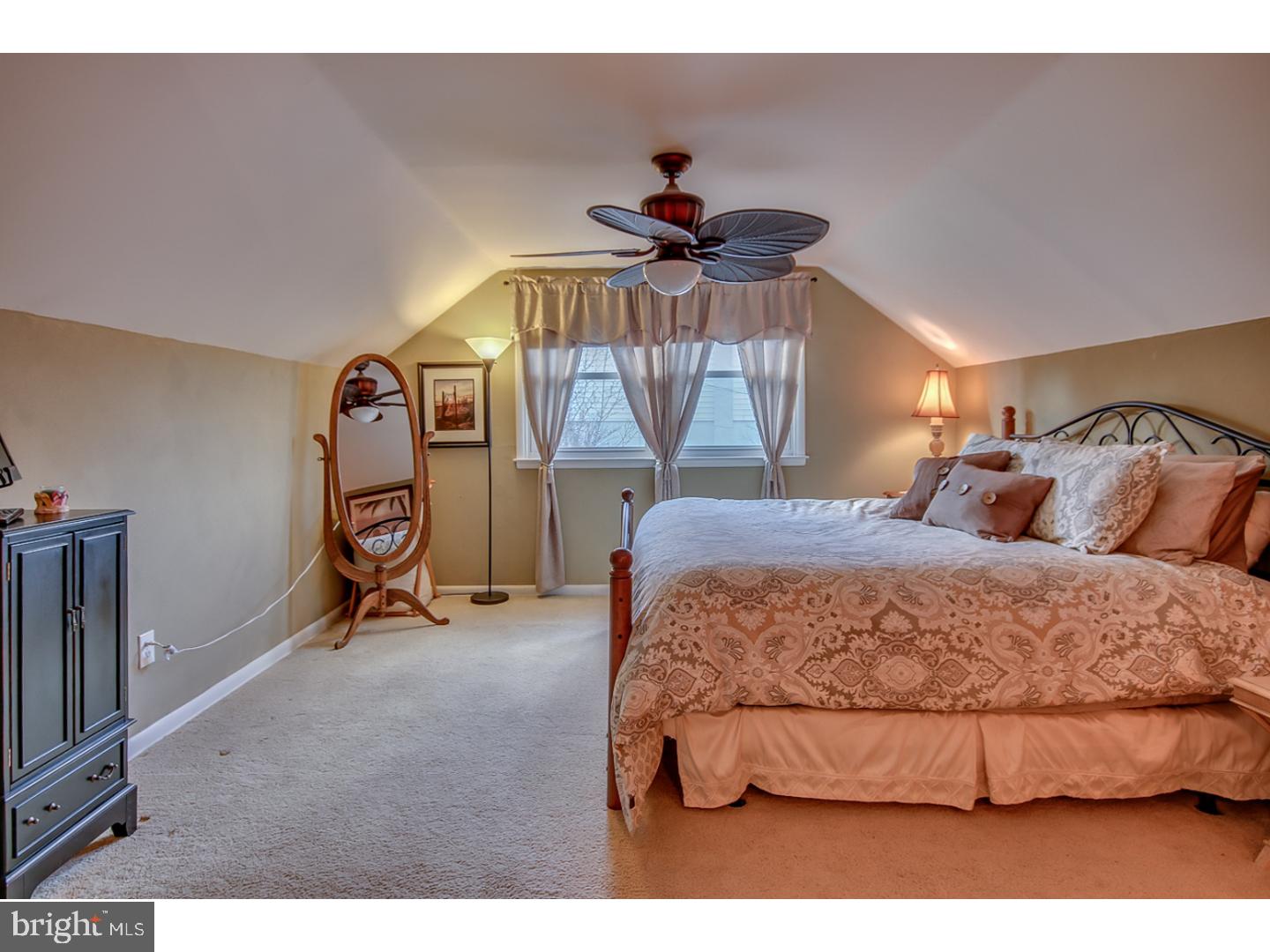 204 Surrey Road Chalfont, PA 18914 - Photo 17 of 25 Bedroom - Main