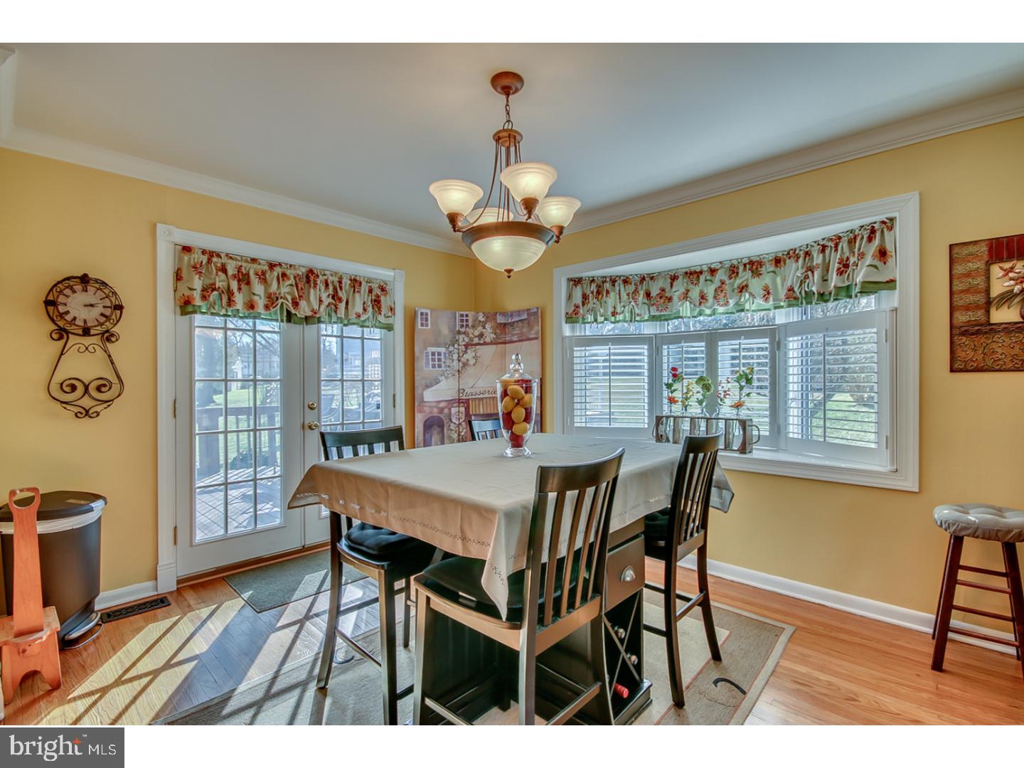 204 Surrey Road Chalfont, PA 18914 - Photo 8 of 25 Kitchen
