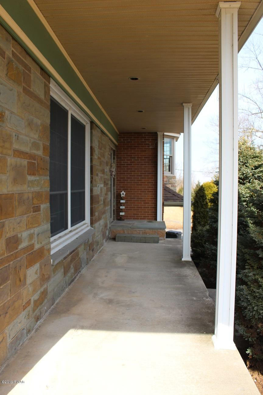 4547 Jubilee Road Moscow, PA 18444 - Photo 26 of 44 PORCH