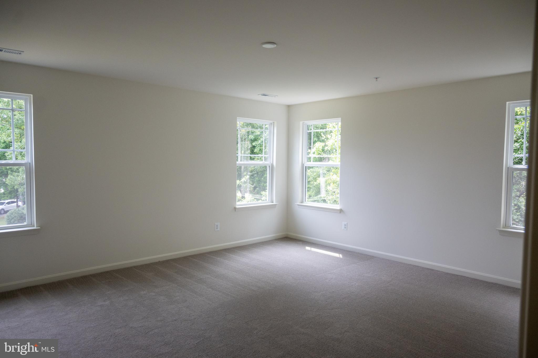 2305 Snow Road Edgewood, MD 21040 - Photo 16 of 45