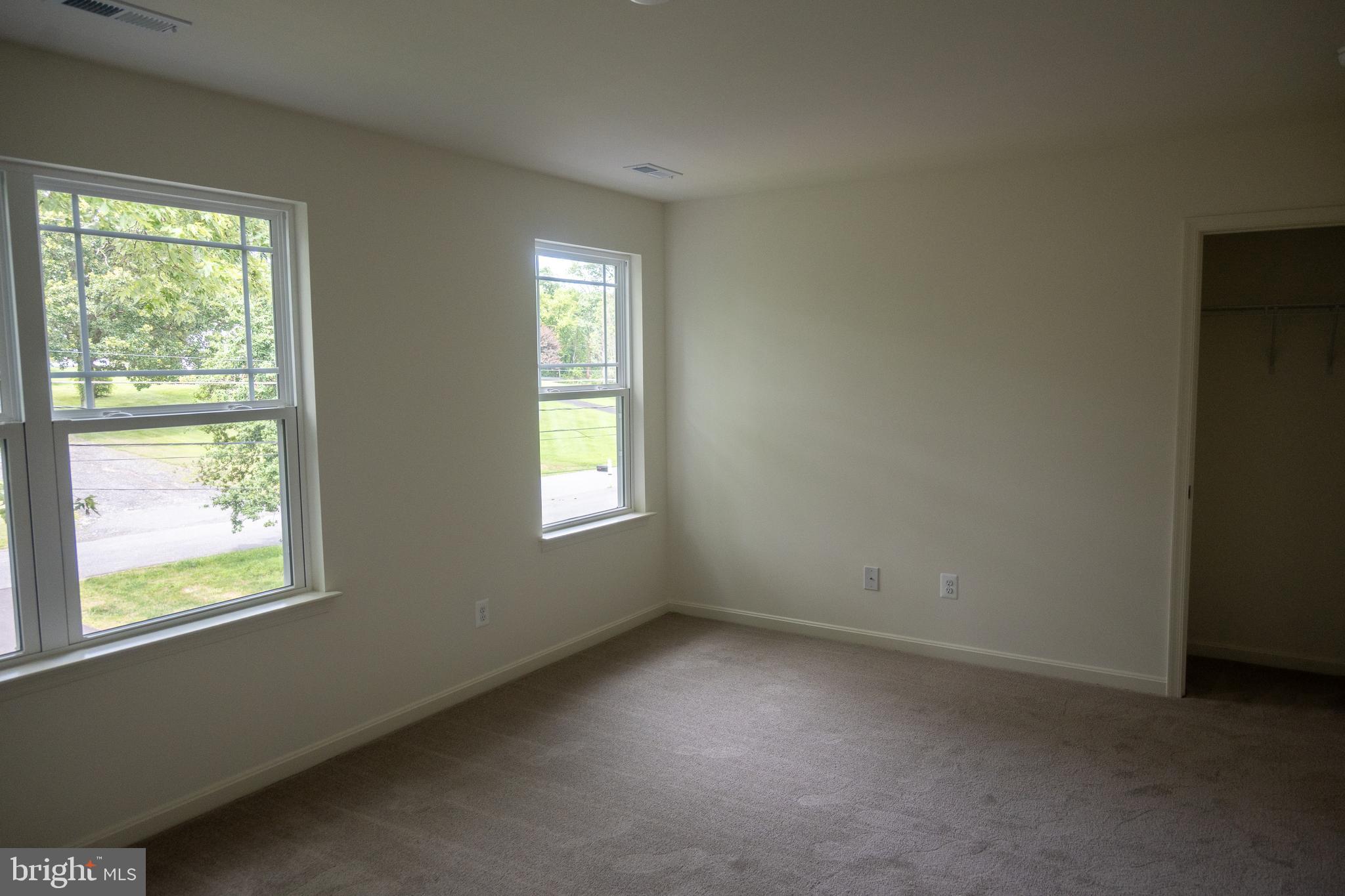 2305 Snow Road Edgewood, MD 21040 - Photo 23 of 45