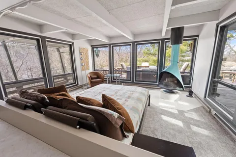$525,000 | 1105 North Hamilton Street, St. Croix Falls, WI 54024