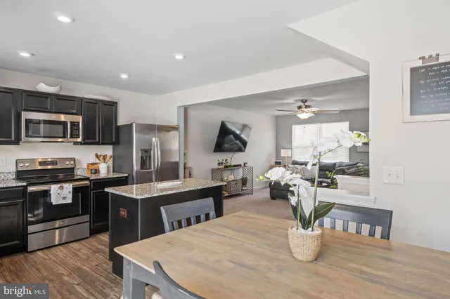 $279,900 | 17662 Fieldstone Avenue, Milford, DE 19963