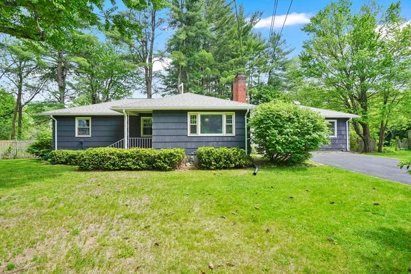 $449,900 | 71 Leonard Street, Northampton, MA 01053