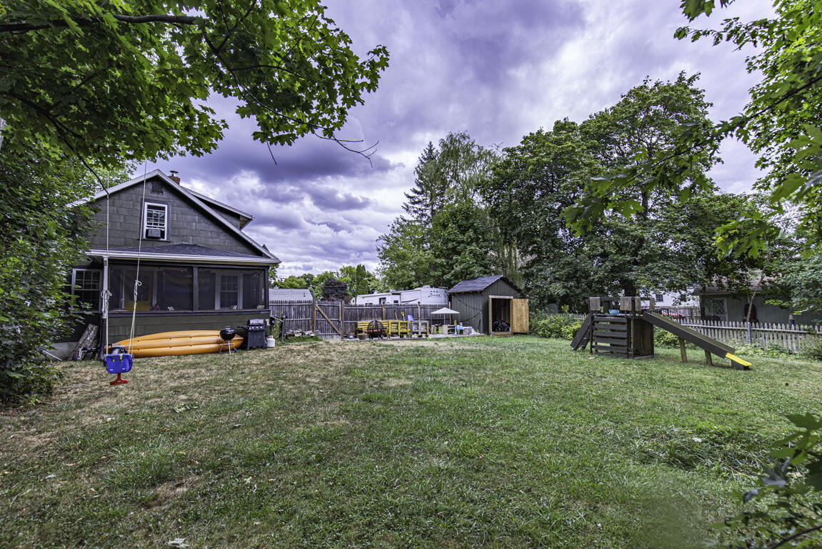172 Fern Street Bangor, ME 04401 - Photo 4 of 28 001d
