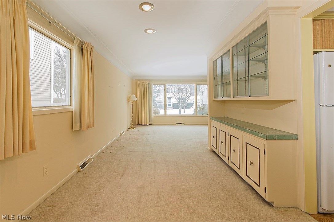 1118 Avondale Road Cleveland, OH 44121 - Photo 17 of 34