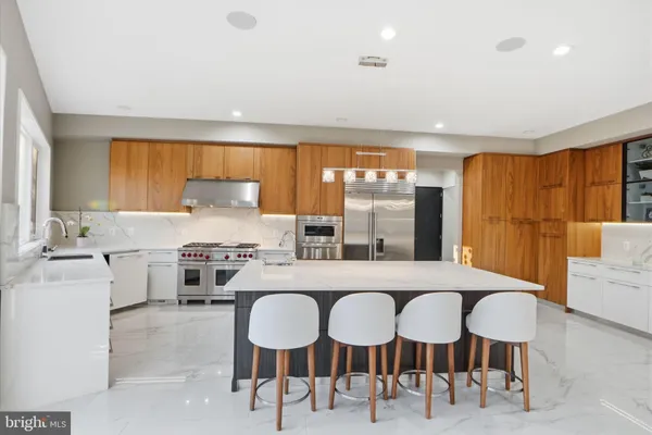 $4,799,999 | 2368 Hunter Mill Road, Vienna, VA 22181