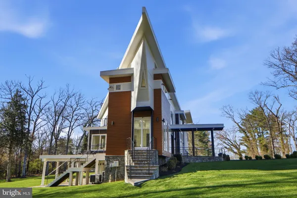 $4,799,999 | 2368 Hunter Mill Road, Vienna, VA 22181