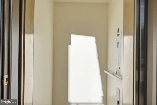 $4,799,999 | 2368 Hunter Mill Road, Vienna, VA 22181