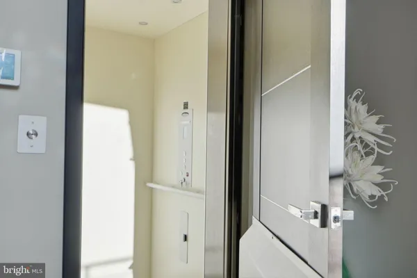 $4,799,999 | 2368 Hunter Mill Road, Vienna, VA 22181