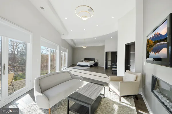 $4,799,999 | 2368 Hunter Mill Road, Vienna, VA 22181