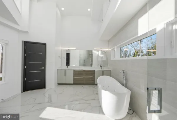 $4,799,999 | 2368 Hunter Mill Road, Vienna, VA 22181