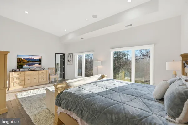 $4,799,999 | 2368 Hunter Mill Road, Vienna, VA 22181