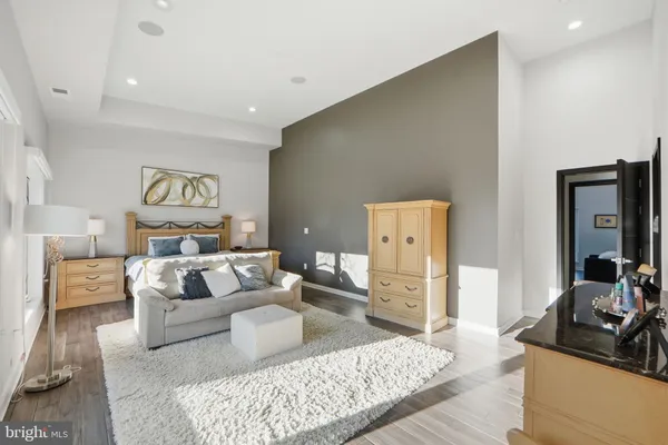 $4,799,999 | 2368 Hunter Mill Road, Vienna, VA 22181