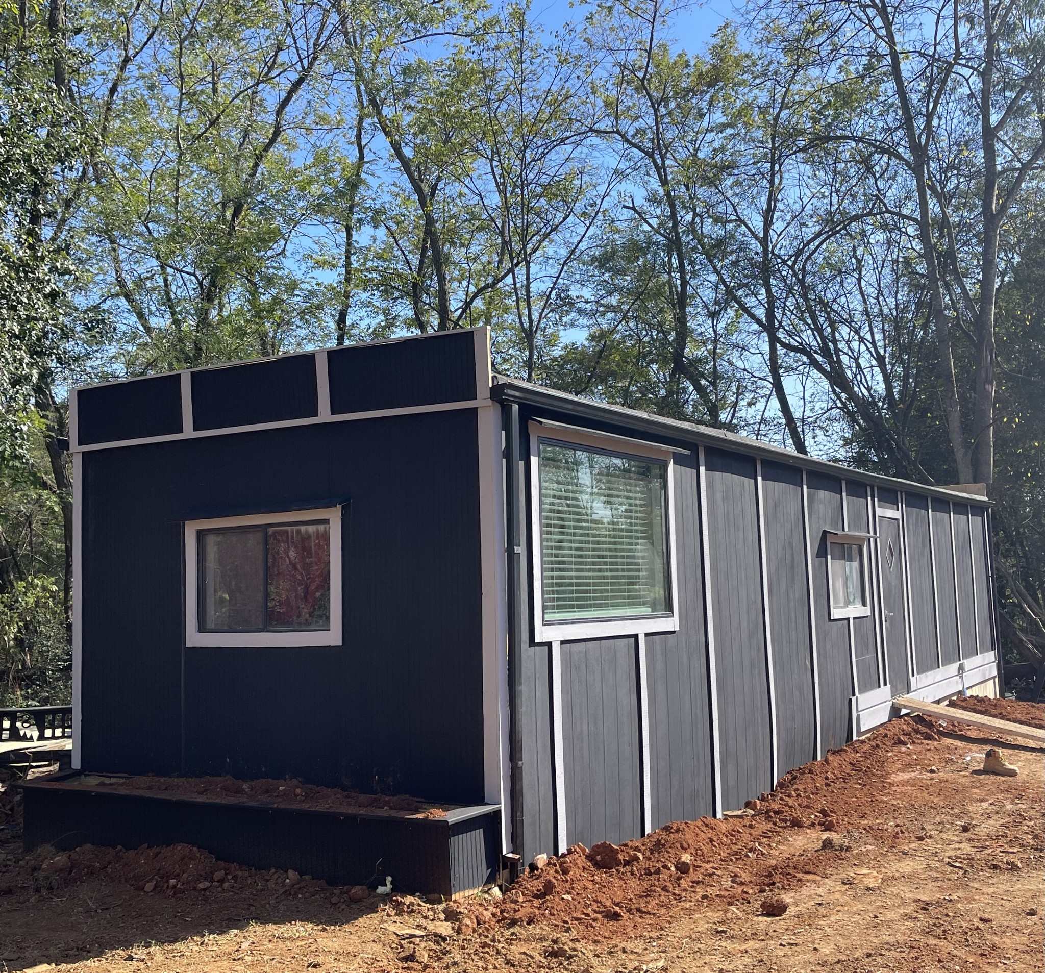 1150 Lafayette Road Clarksville, TN 37042 - Photo 24 of 24 a side view of a house
