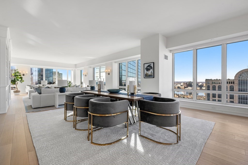 400 Stuart Street, Unit PH2 Boston, MA 02116 - Photo 6 of 39 Gallery Image 6