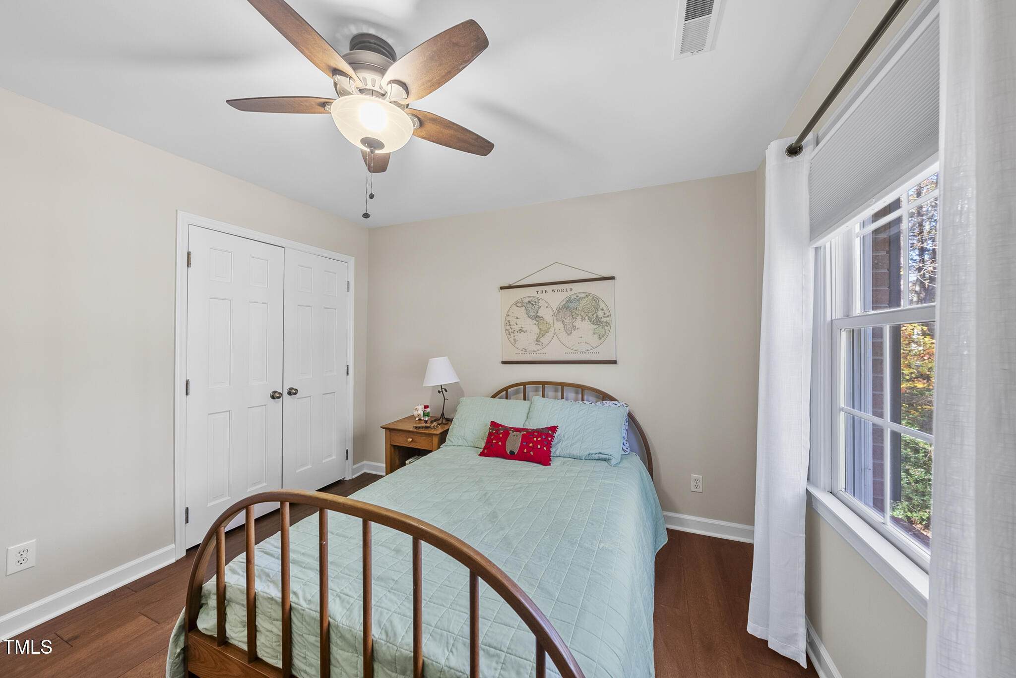 8009 Hollander Place Raleigh, NC 27606 - Photo 33 of 48 DSC02125