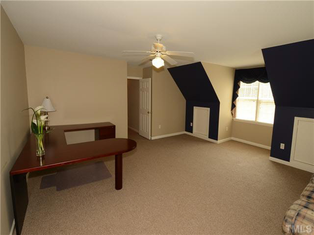 1114 Blackburn Road Apex, NC 27502 - Photo 11 of 17 18 X 18 Bonus Room gives you plenty of space for all your entertainment needs