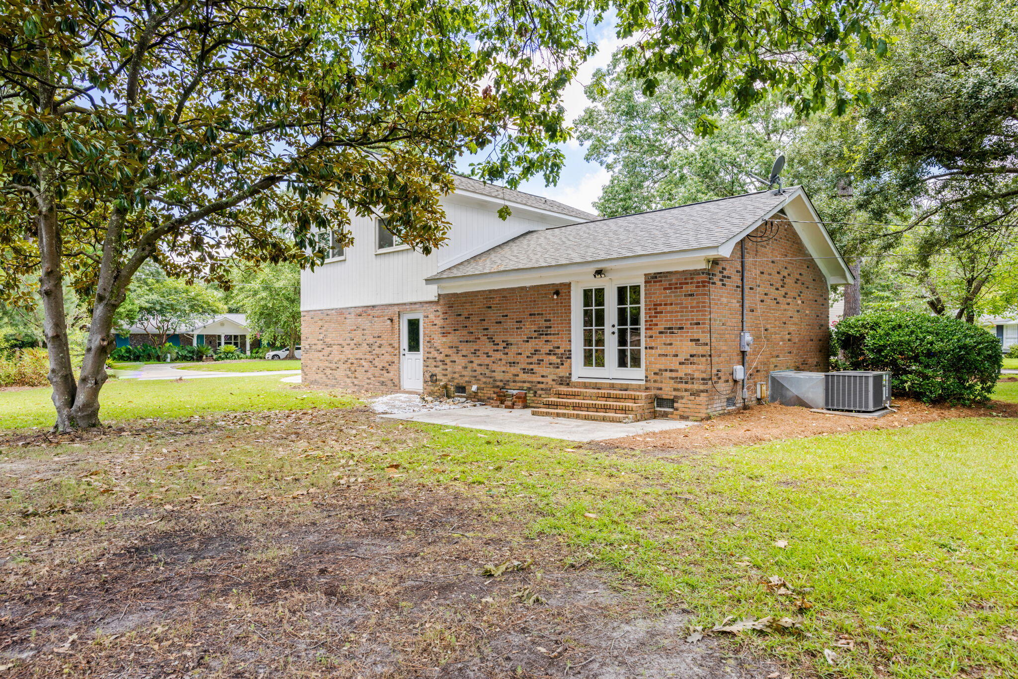 1113 Lining Lane Charleston, SC 29407 - Photo 31 of 42 29-web-or-mls-Coastal Real Estate Photog