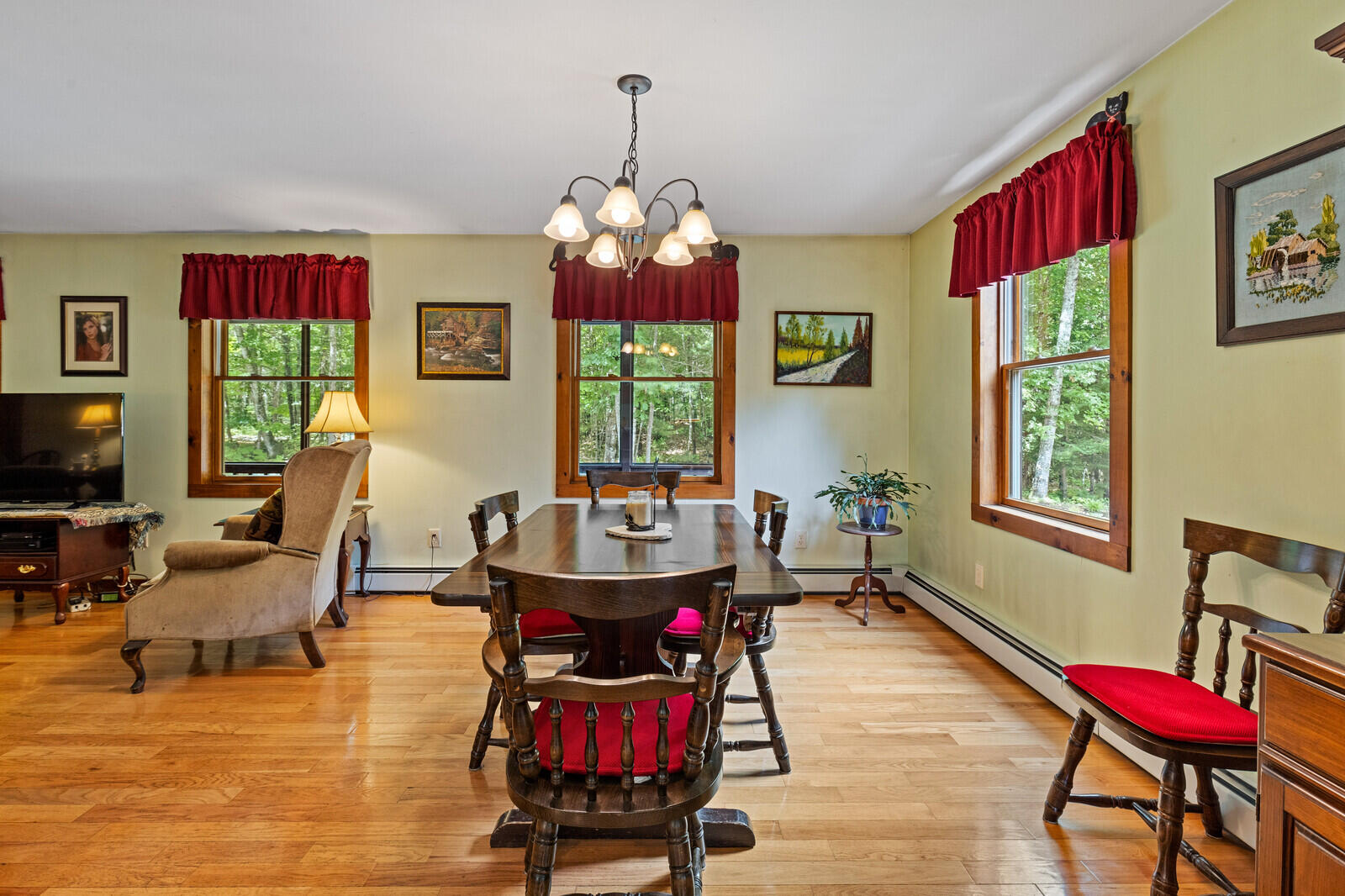 34 Main Road Chesterville, ME 04938 - Photo 24 of 131 DINING AREA