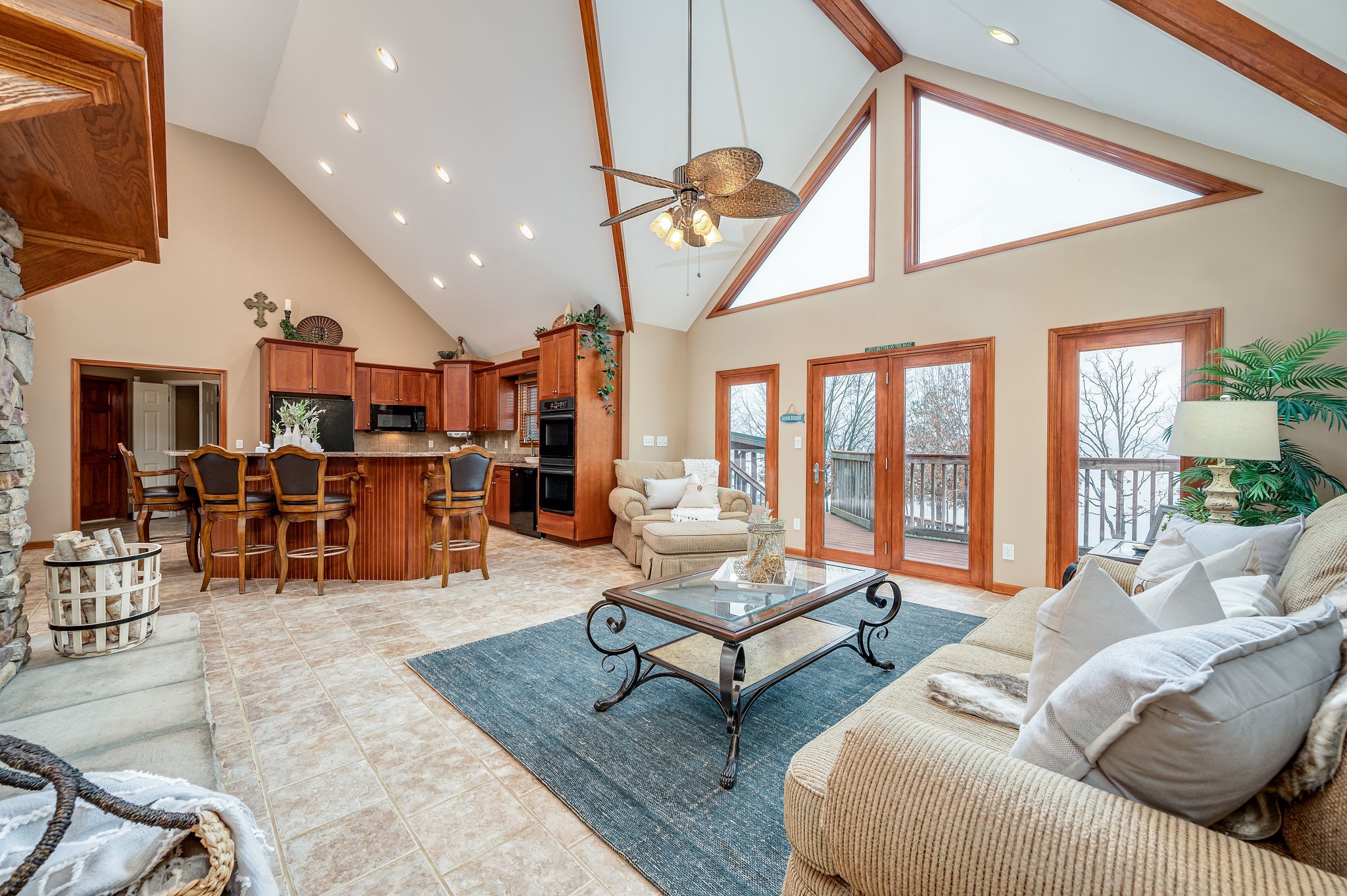 60 Lakeside Estates Road Springville, TN 38256 - Photo 5 of 49 a living room with furniture kitchen view and a large window