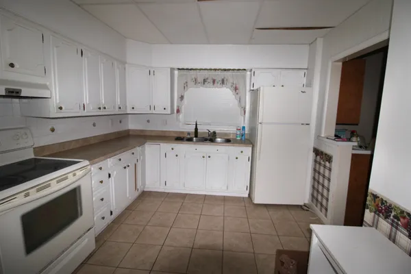 $79,000 | 2519 3rd Avenue East, Hibbing, MN 55746