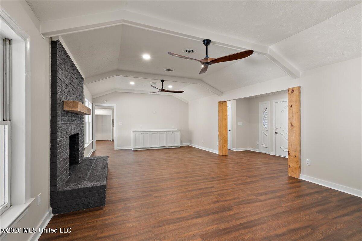 101 Susan Circle Clinton, MS 39056 - Photo 6 of 45 09-HTP_4332