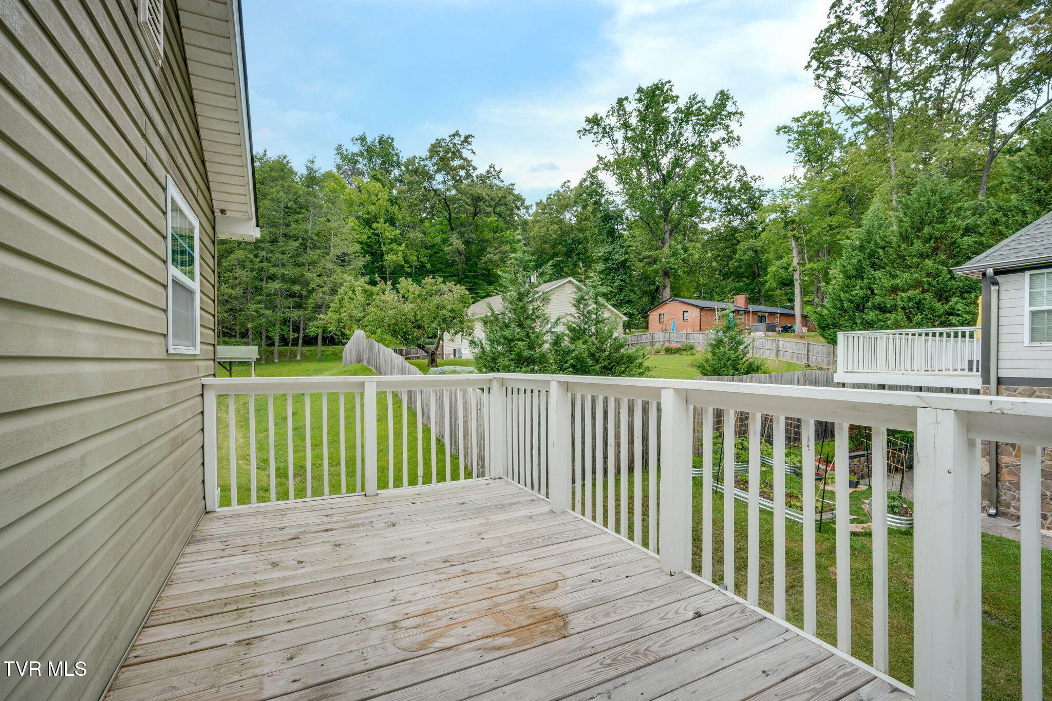 1603 Lone Oak Road Johnson City, TN 37604 - Photo 35 of 36 034