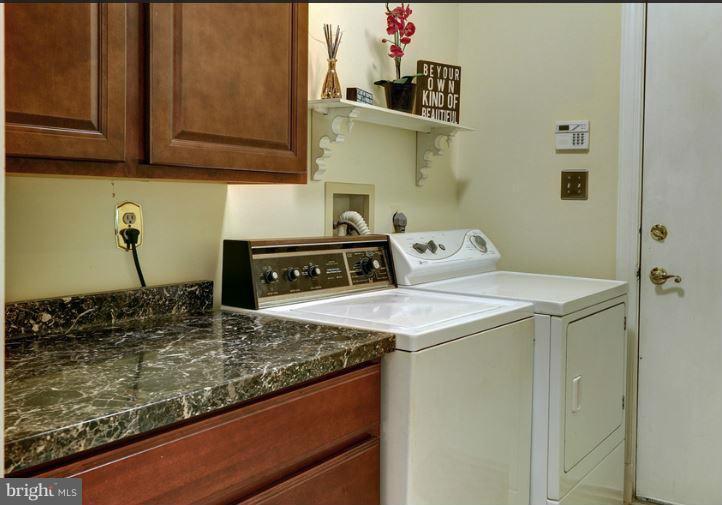 518 Post Oak Road Annapolis, MD 21401 - Photo 14 of 26 LAUNDRY CENTRE OFF GARAGE