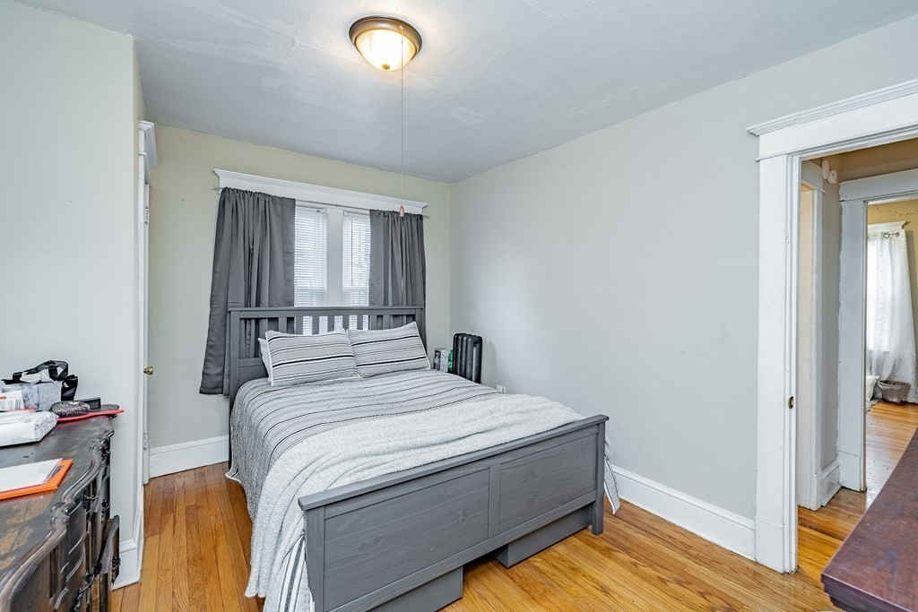 189-191 Corthell Street Springfield, MA 01151 - Photo 11 of 27