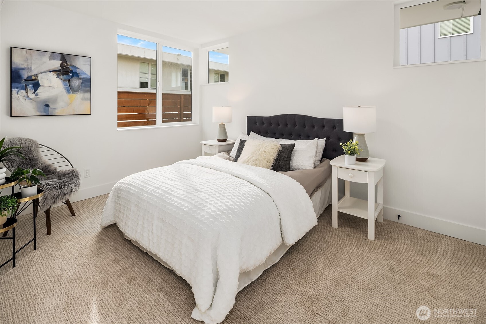 723 18th Avenue Seattle, WA 98122 - Photo 24 of 28